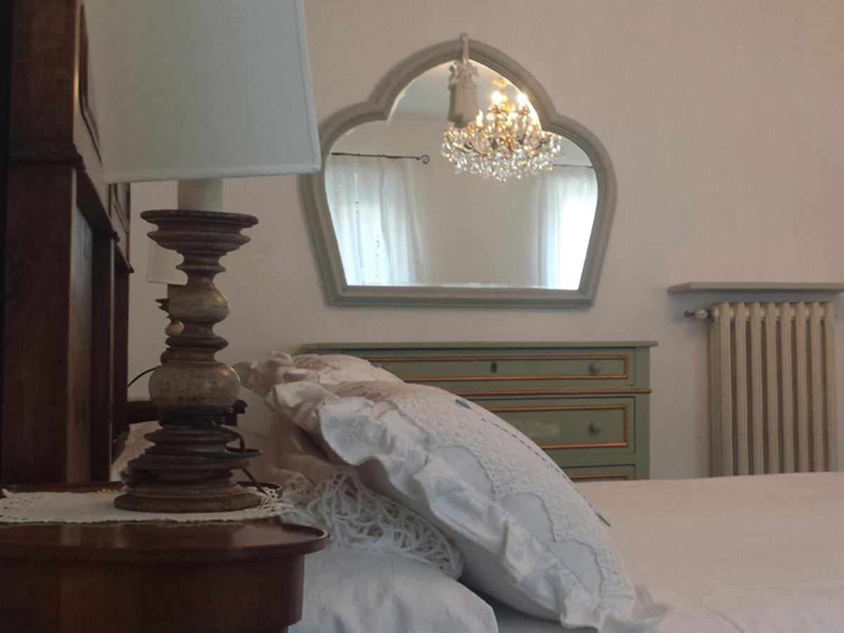 La Casa del Mugnaio Bed&Breakfast Predosa Quarto foto